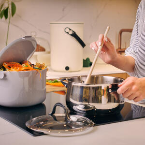 Organko Daily on a side while cooking the meal, Bokashi Organko 2 behind - image - web 1986000